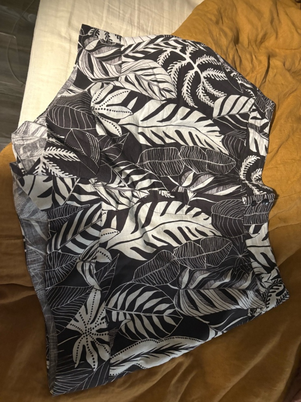Brown & White Tropical Leaf Shorts